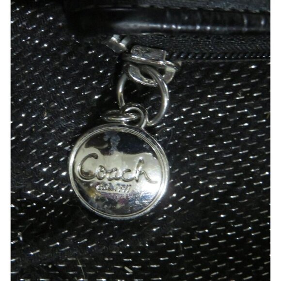 Coach Vintage Black Signature C Jacquard Canvas & Leather Wristlet & Charm Pull - Picture 7 of 10